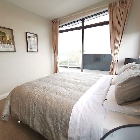 Two-Bedroom Penthouse Окленд Экстерьер фото