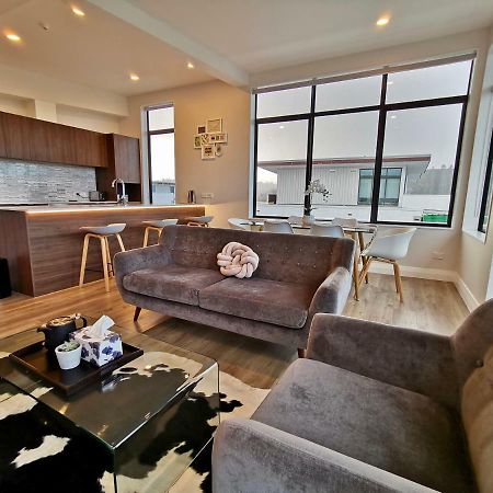 Two-Bedroom Penthouse Окленд Экстерьер фото